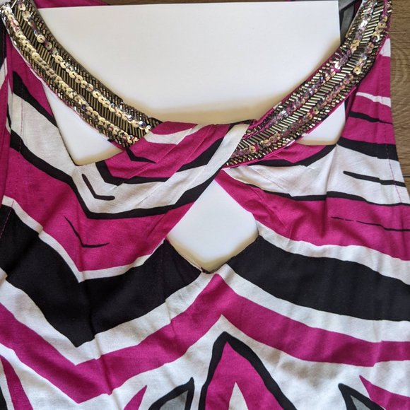 EUC INC Sleeveless Tank Top w/ Beaded Keyhole Neck - Pink, White & Black Pattern - Picture 4 of 7